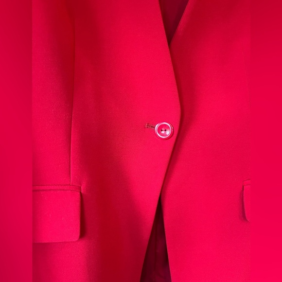 Santorelli Red Blazer Modern Structured Design - Picture 3 of 7